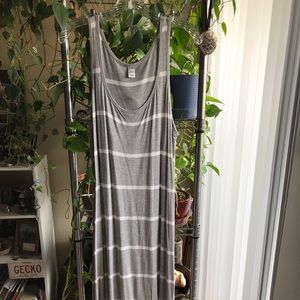 EUC Maxi Old Navy dress